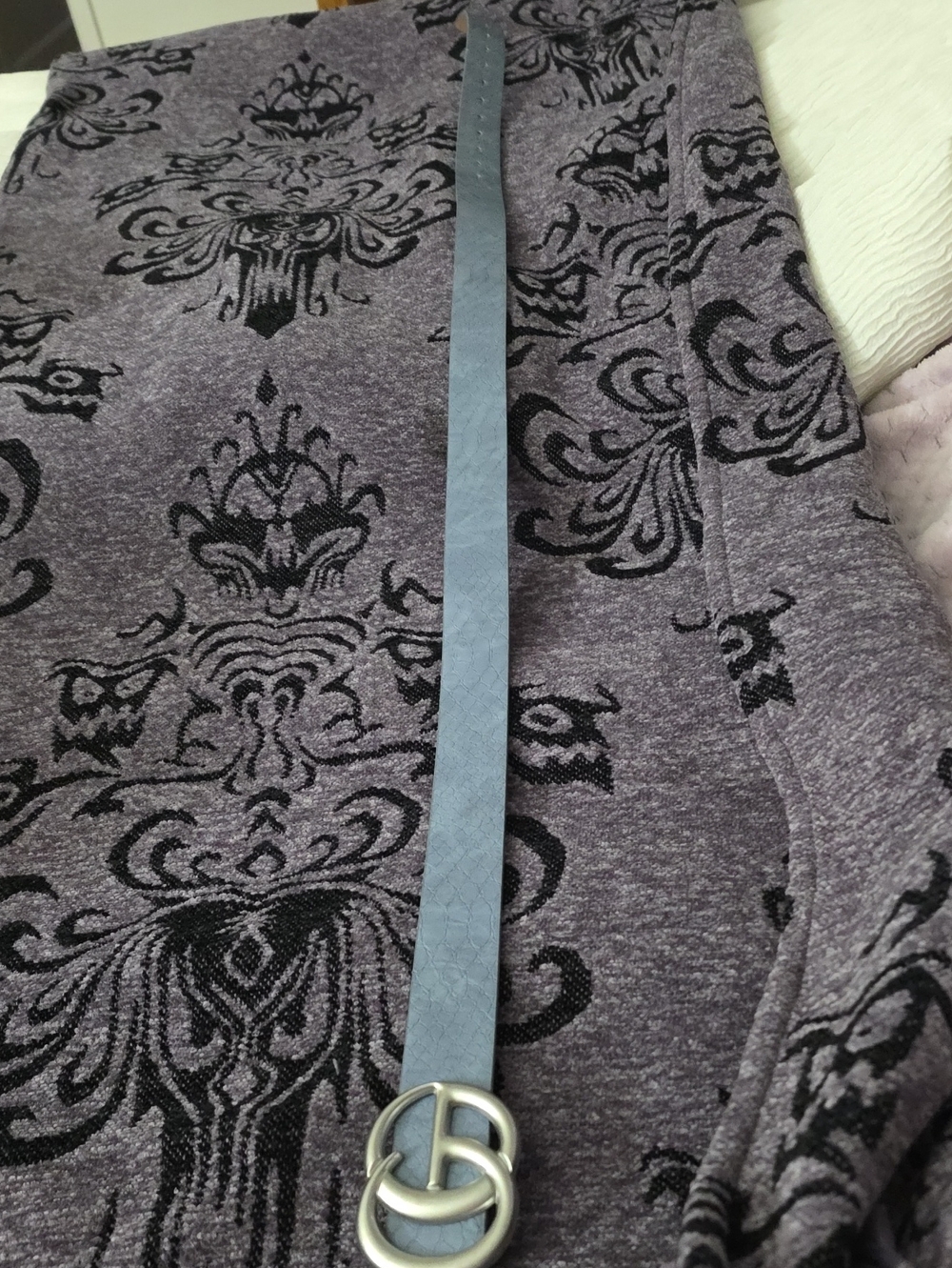 Men's Gray Patterned Casual Pants with Blue Belt